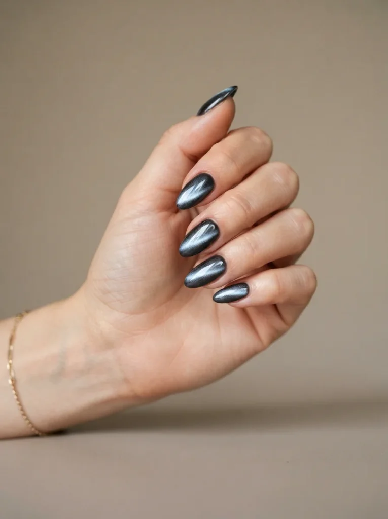 Cat-Eye Acrylic Nails