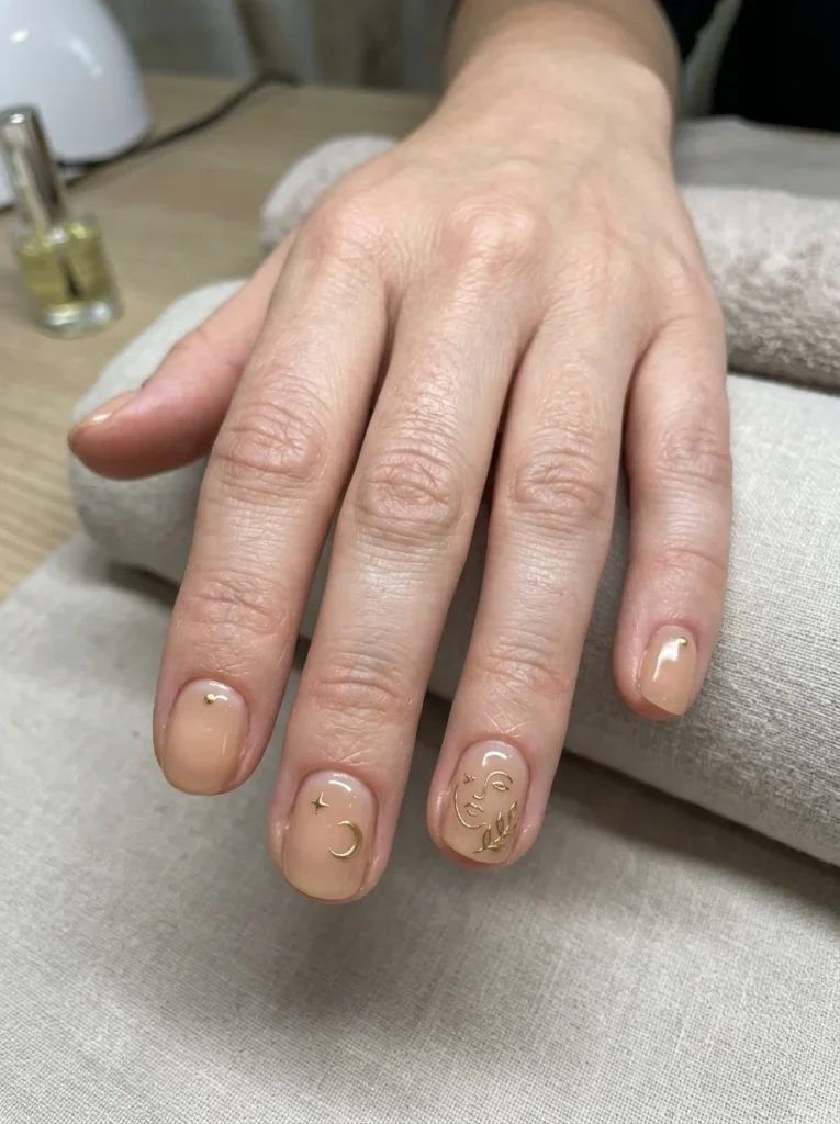 Nude Nails With Gold Line Art